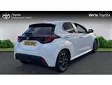 Toyota Yaris Image 2