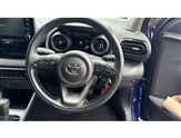 Toyota Yaris Image 6