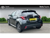 Toyota Yaris Image 4