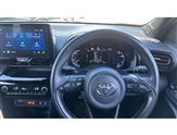 Toyota Yaris Image 6