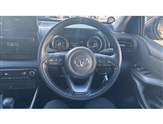 Toyota Yaris Image 6