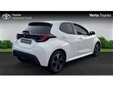 Toyota Yaris Image 2