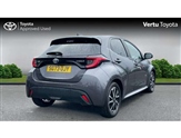 Toyota Yaris Image 2