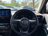 Toyota Yaris Image 6