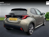 Toyota Yaris Image 2