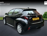 Toyota Yaris Image 4