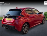 Toyota Yaris Image 2