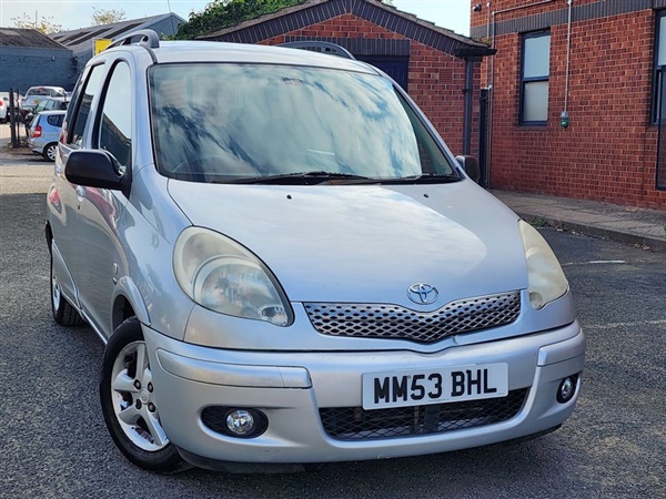 Large image for the Used Toyota YARIS VERSO