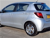 Toyota Yaris Image 2