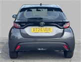 Toyota Yaris Image 5