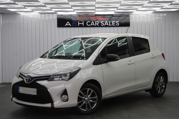 Large image for the Used Toyota YARIS