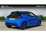 Toyota Yaris Image 2
