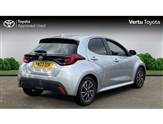 Toyota Yaris Image 2