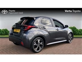 Toyota Yaris Image 2