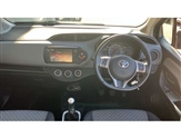 Toyota Yaris Image 5