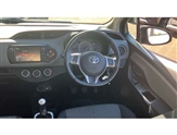 Toyota Yaris Image 6