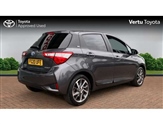 Toyota Yaris Image 2