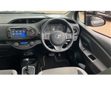 Toyota Yaris Image 6