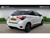 Toyota Yaris Image 2