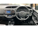 Toyota Yaris Image 6