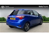 Toyota Yaris Image 2