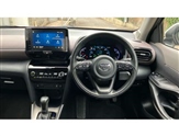 Toyota Yaris Image 6