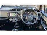 Toyota Yaris Image 6