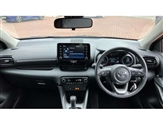 Toyota Yaris Image 5