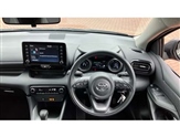 Toyota Yaris Image 6