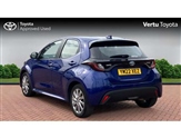 Toyota Yaris Image 4