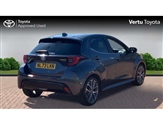 Toyota Yaris Image 2