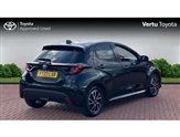 Toyota Yaris Image 2