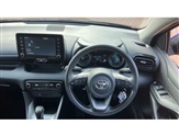 Toyota Yaris Image 6