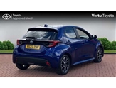 Toyota Yaris Image 2