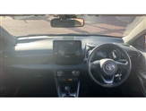 Toyota Yaris Image 5