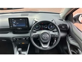 Toyota Yaris Image 6