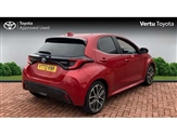Toyota Yaris Image 2