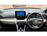 Toyota Yaris Image 6