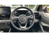 Toyota Yaris Image 6