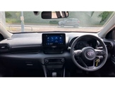Toyota Yaris Image 5