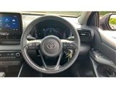 Toyota Yaris Image 6