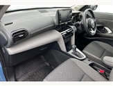 Toyota Yaris Image 2