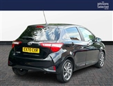 Toyota Yaris Image 5