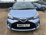 Toyota Yaris Image 2