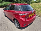 Toyota Yaris Image 4