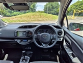 Toyota Yaris Image 6