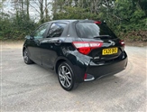Toyota Yaris Image 4