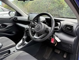 Toyota Yaris Image 5
