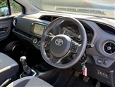Toyota Yaris Image 5
