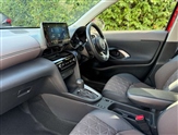 Toyota Yaris Image 2